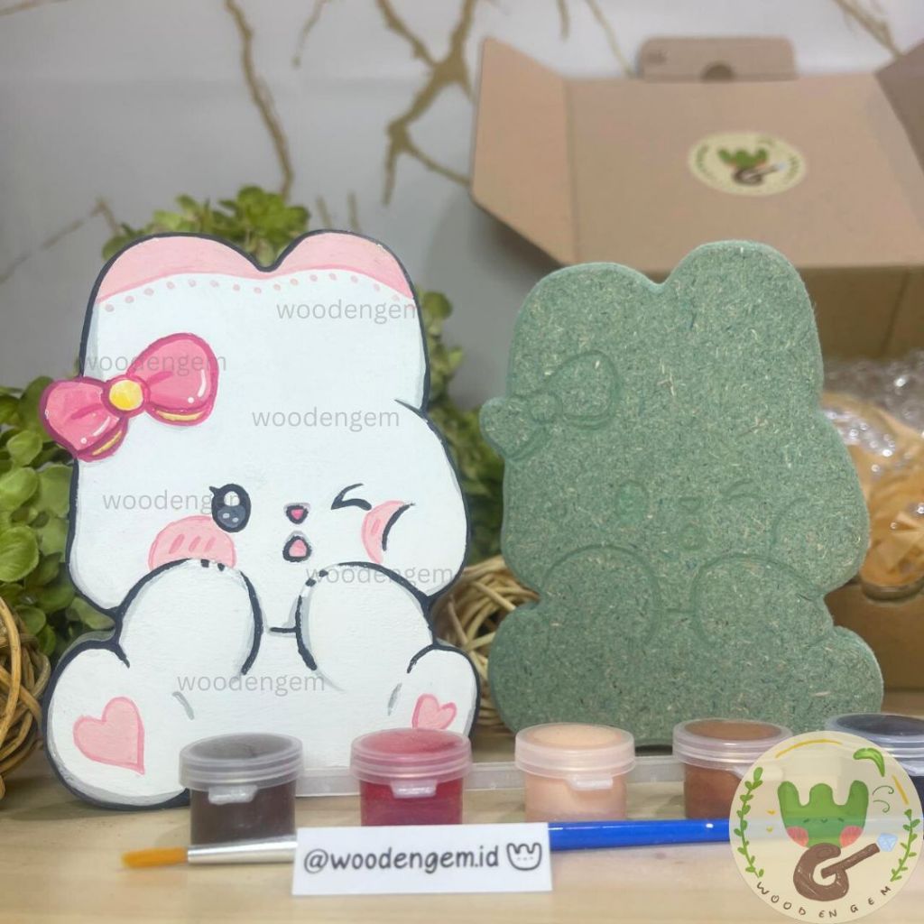 

WOODENGEM Rabbit Kiss DIY Wood Character Painting Kit Mewarnai Kanvas Kayu Couple Souvenir Hampers