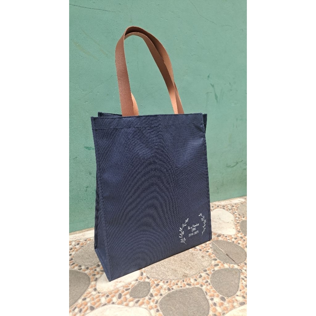 Tas Custom Sablon Satu Warna Totebag Murah