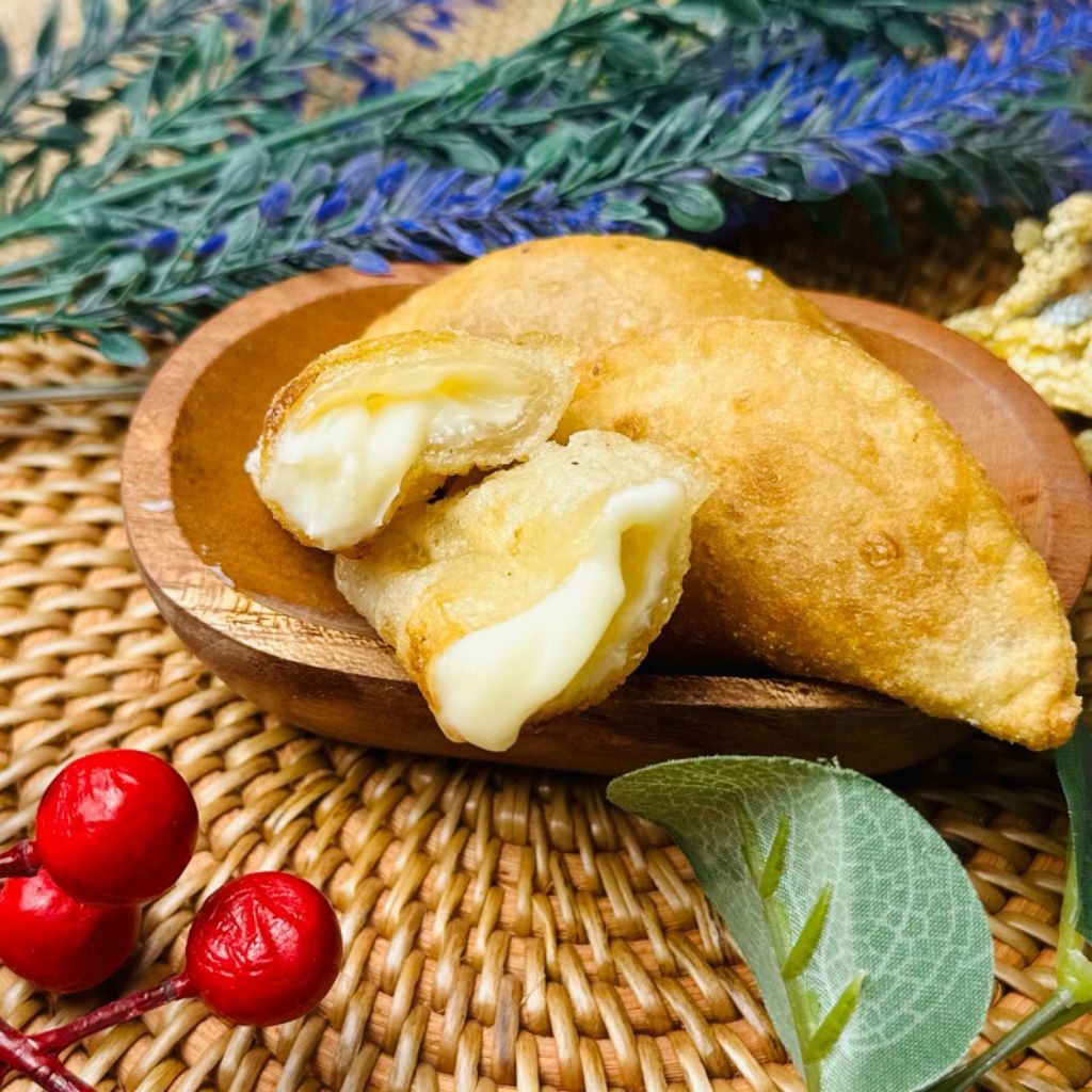 

CIRENG ISI KEJU LUMERR MELELEH/Isi 8 pcs