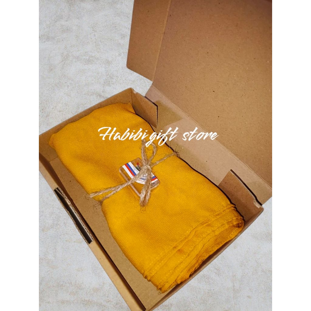

paket kotak kado box hampers wedding ultah wisuda / kotak kado pita
