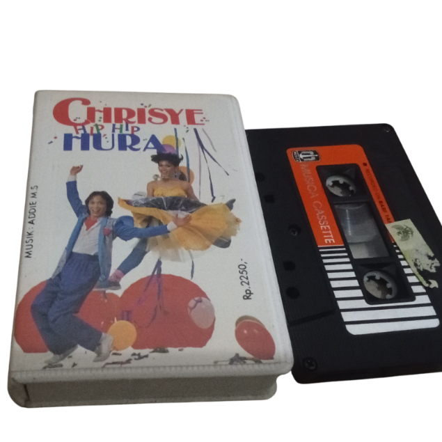 kaset Pita Chrisye - Hip Hip Hura - pop Indonesia