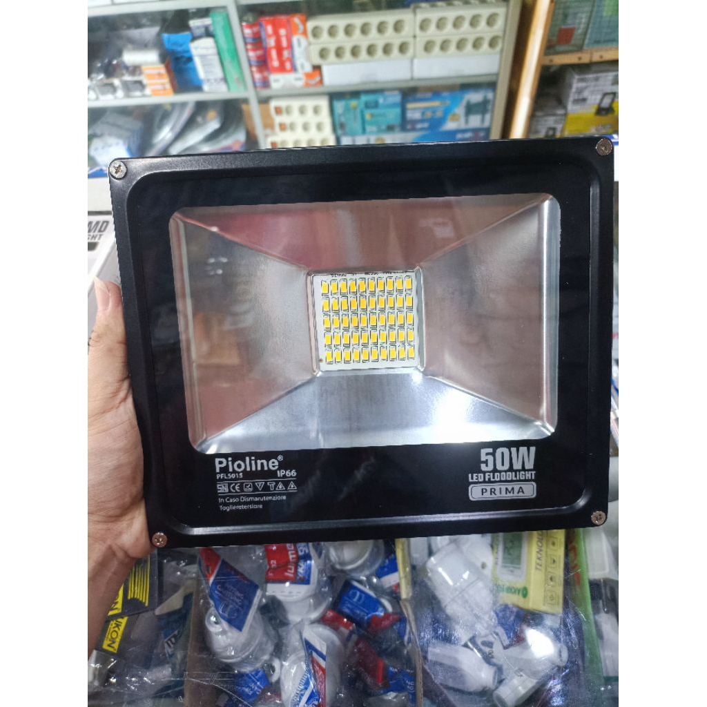 LAMPU SOROT LED FLOOD LIGHT PIOLINE PRIMA 50WATT IP66