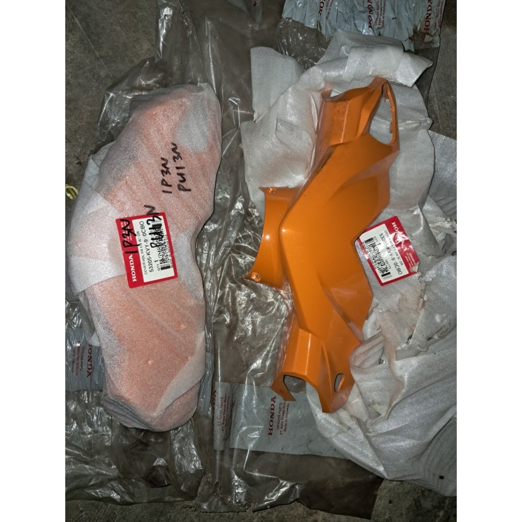batok depan honda beat karbu original ahm