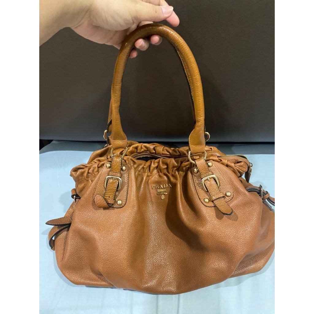 Pre❤️ Prada hobo bag