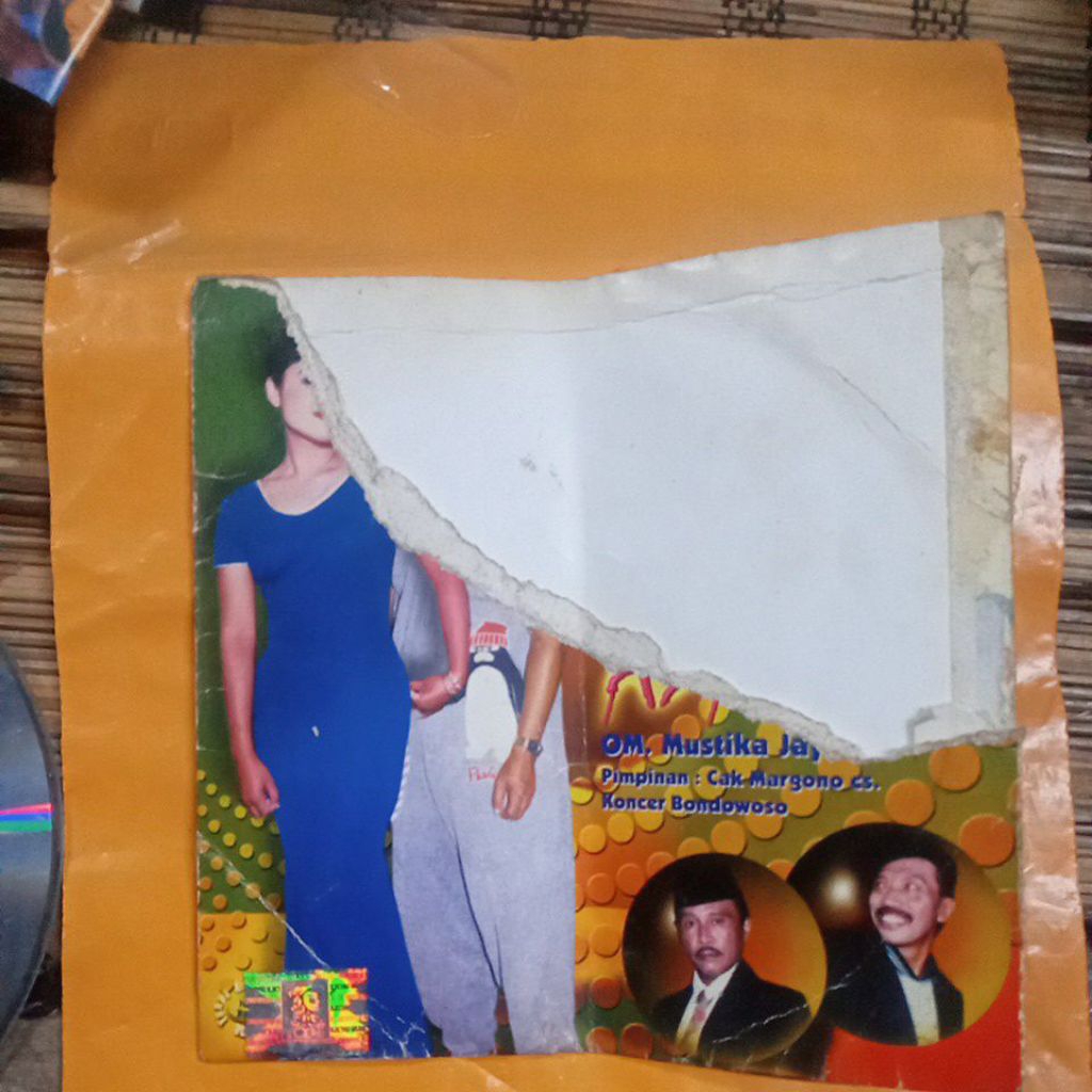 VCD PAWAK MADURA F027