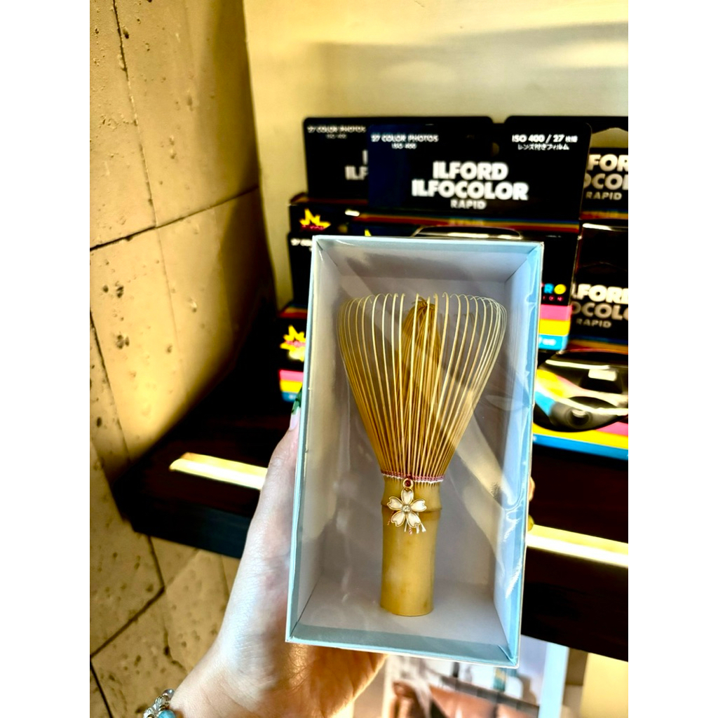 Artisan Matcha Whisk (10A) Niji (#II) Suikaen Takayama Chasen Japan