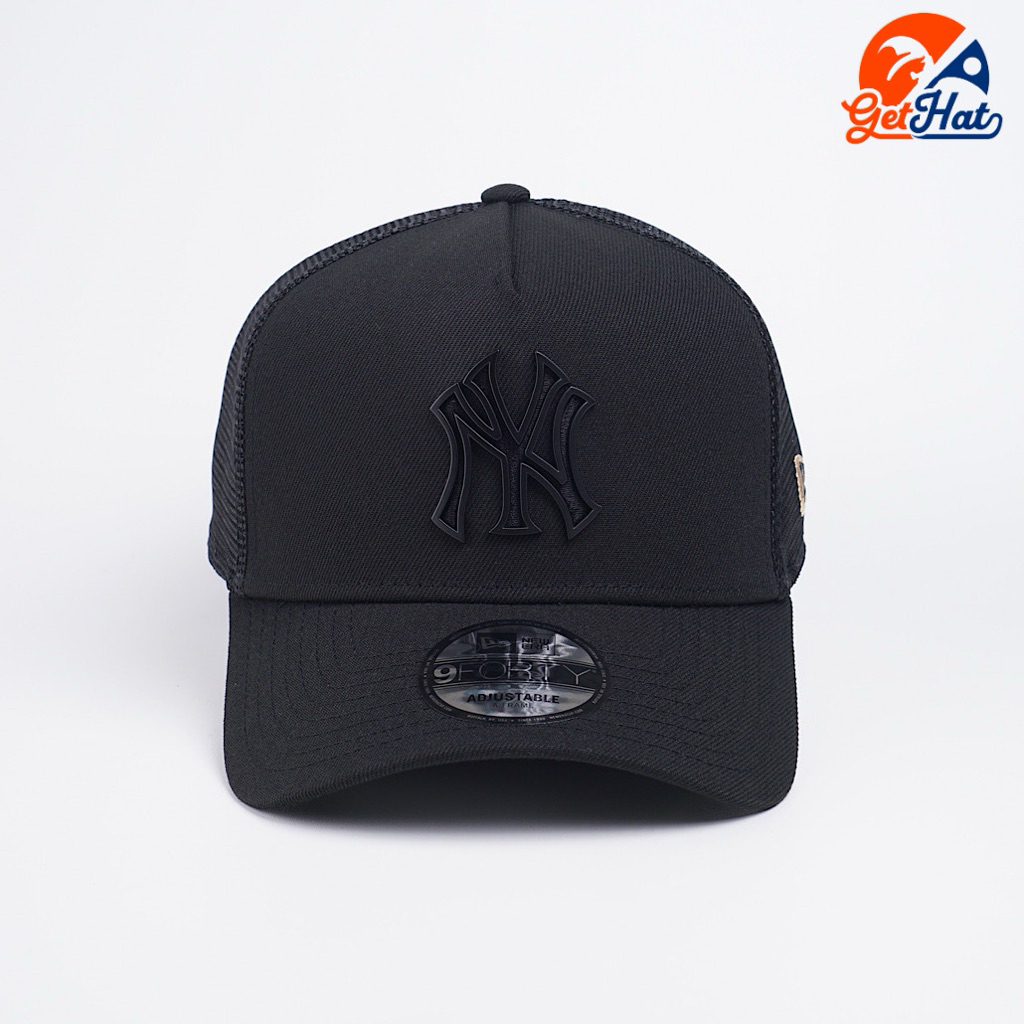 Topi Original New Era Trucker Yankees Metal Badge