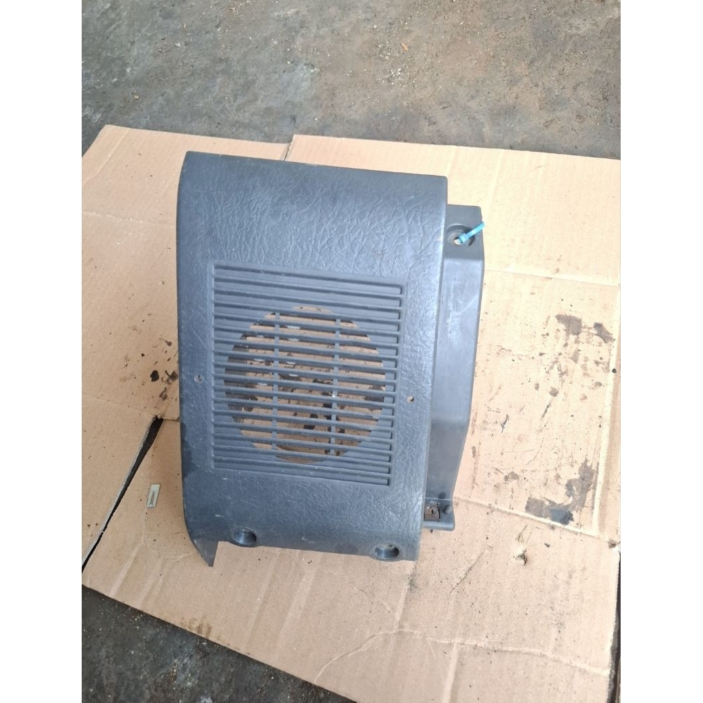 cover tutup dashboard ram speaker bagian kiri mazda 323 interplay 89-97