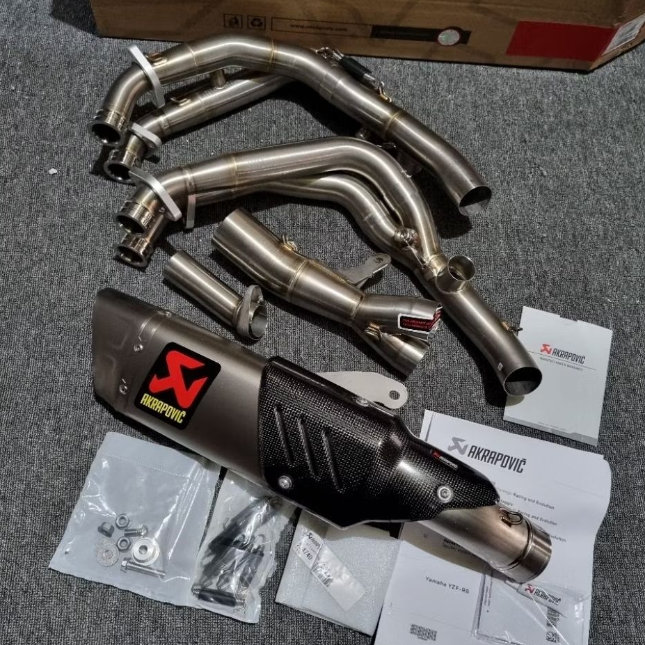 KNALPOT AKRAPOVIC EVOLUTION LINE GP SQUARE YAMAHA R6