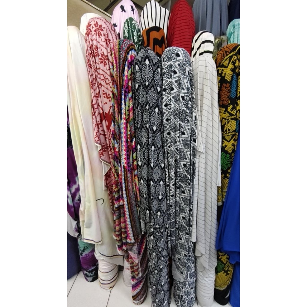 Kain Spandek motif salur & garis