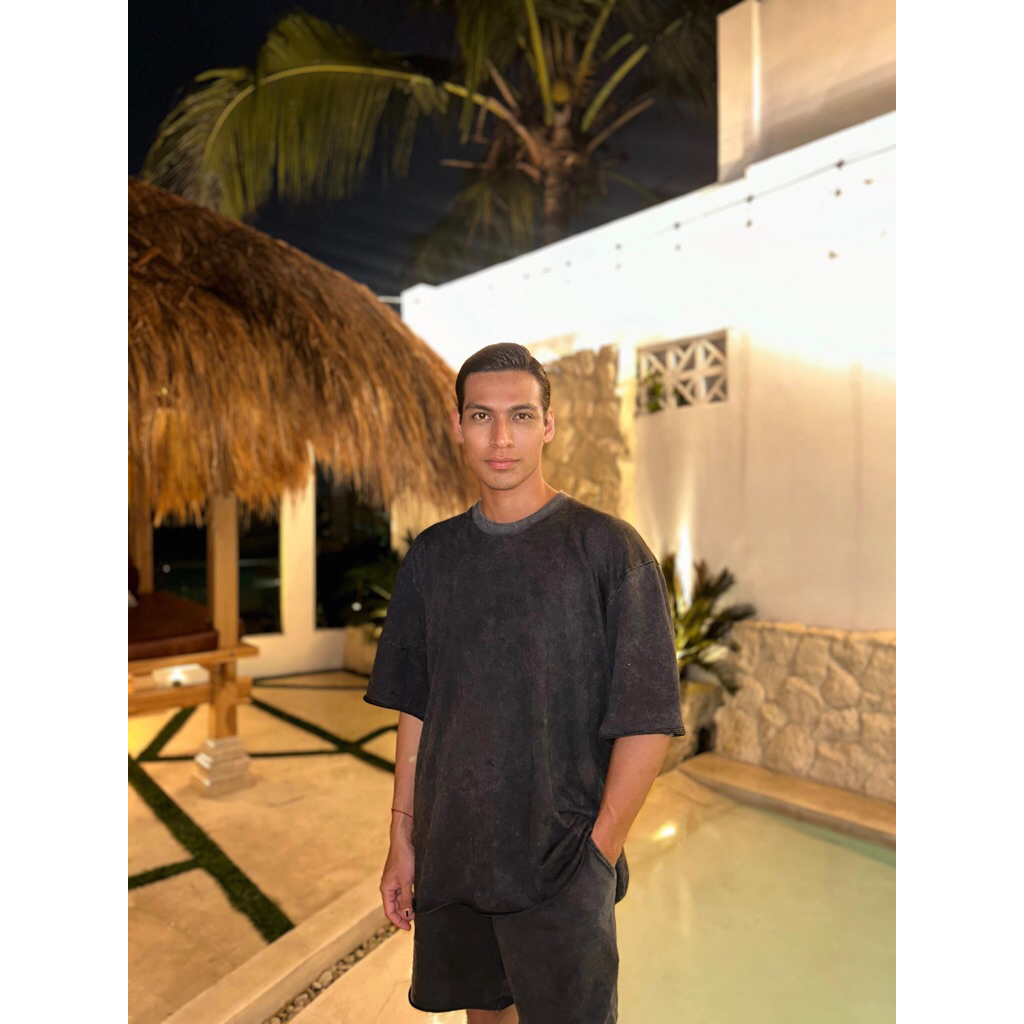 Island of Gods -   Oversize Tshirt Stone Wash - kaos Pria