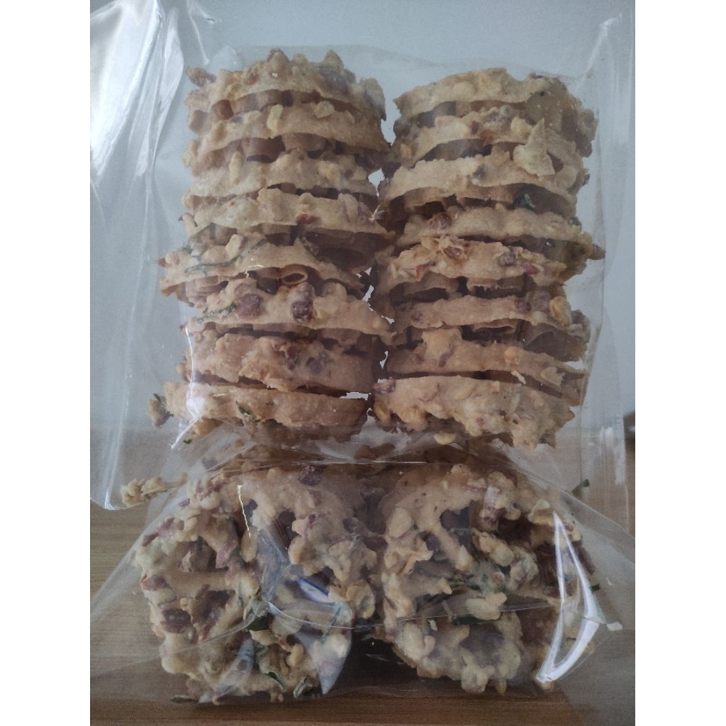 

Peyek Kembang Goyang