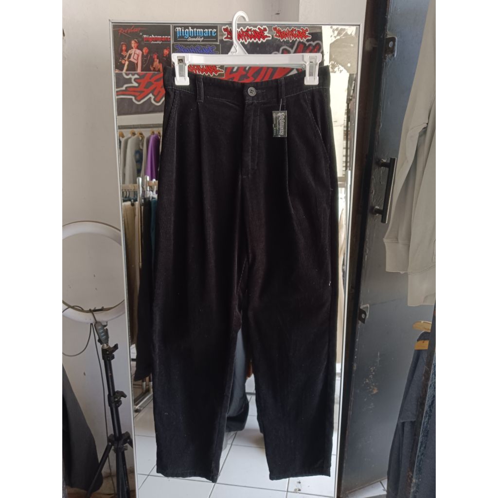 CORDUROY PANTS CELANA CORDUROY HITAM