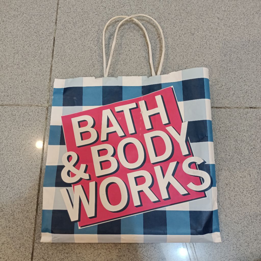 

Tas kado paperbag paper bag original BATH & BODY WORKS