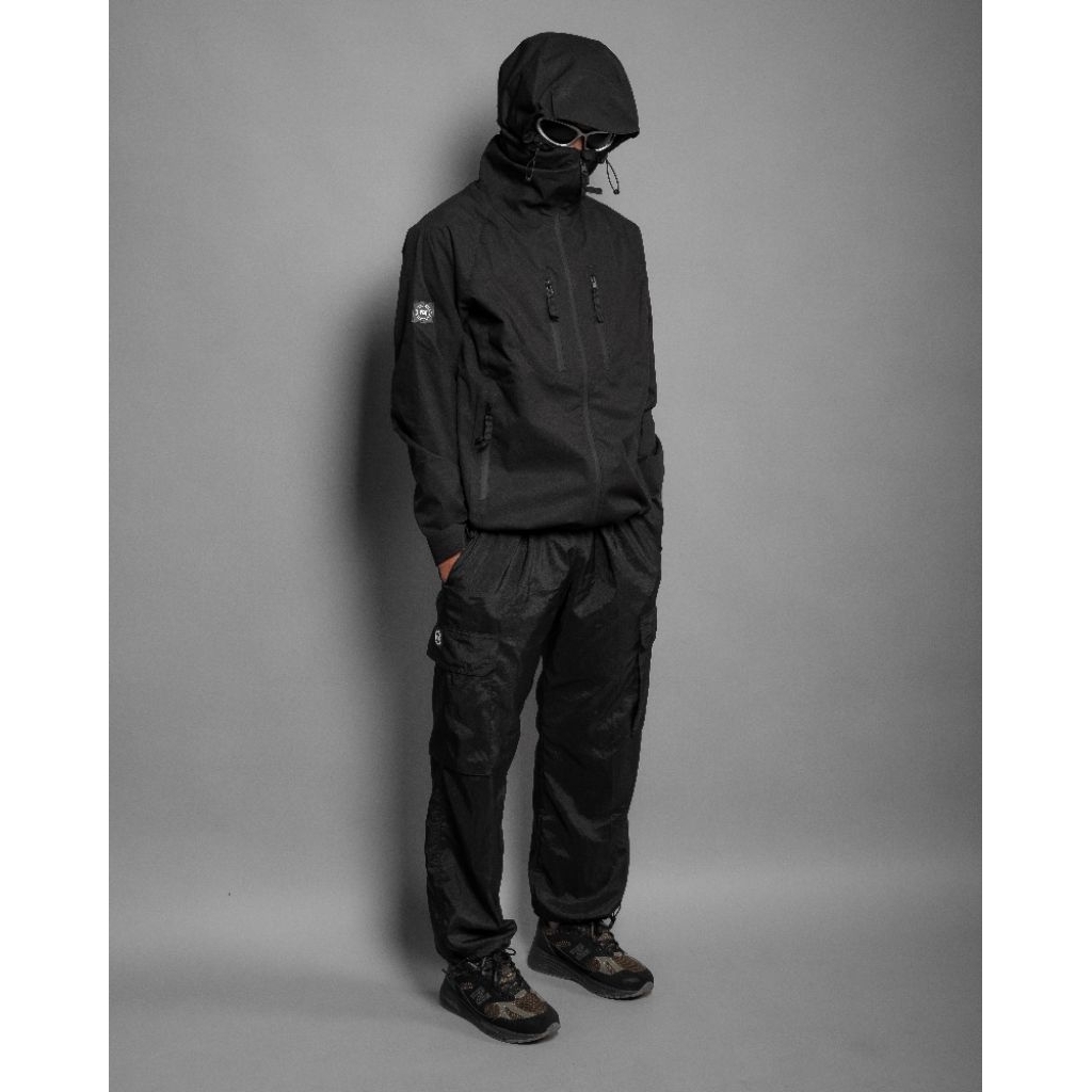 Jaket Outer Gorpcore/Waterproof/Anti Air Hurricane Troublemaker