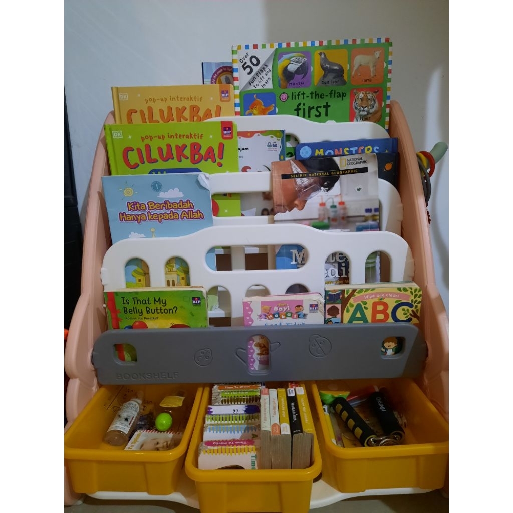 preloved montessori rak buku anak