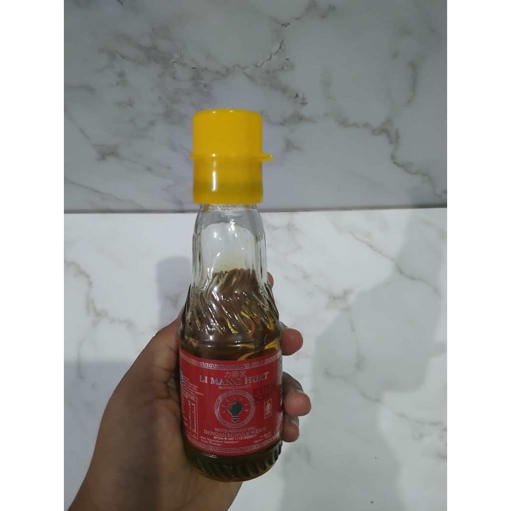 

Minyak Wijen Li Mang Huat 100 ml