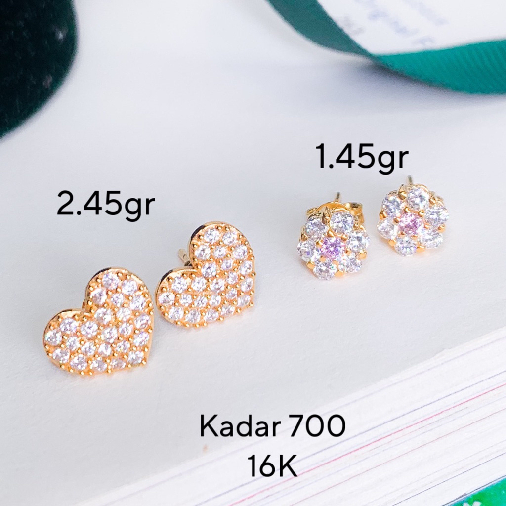 Anting Emas Bunga Tusuk Bunga Anting Nagita Slavina Gold Emas Kadar 700