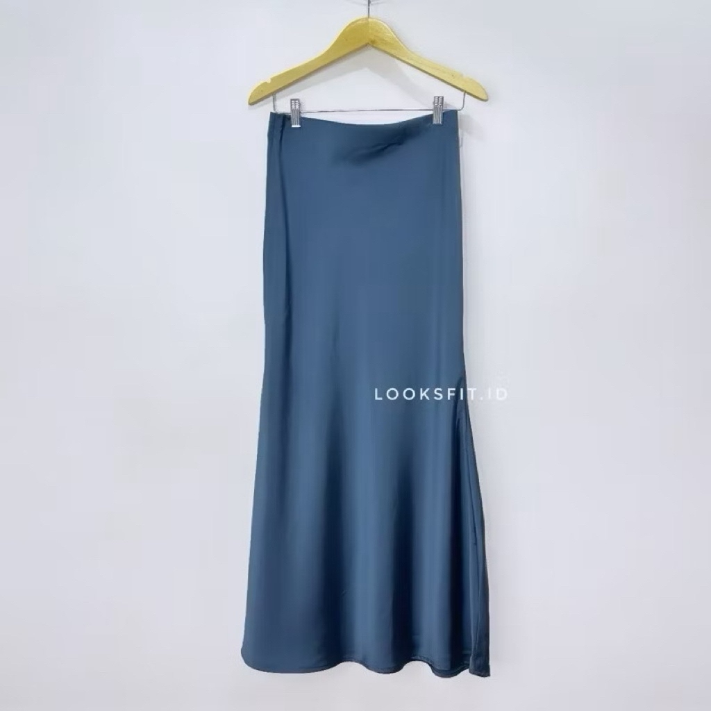 Amelie Silk Skirt / Satin Skirt