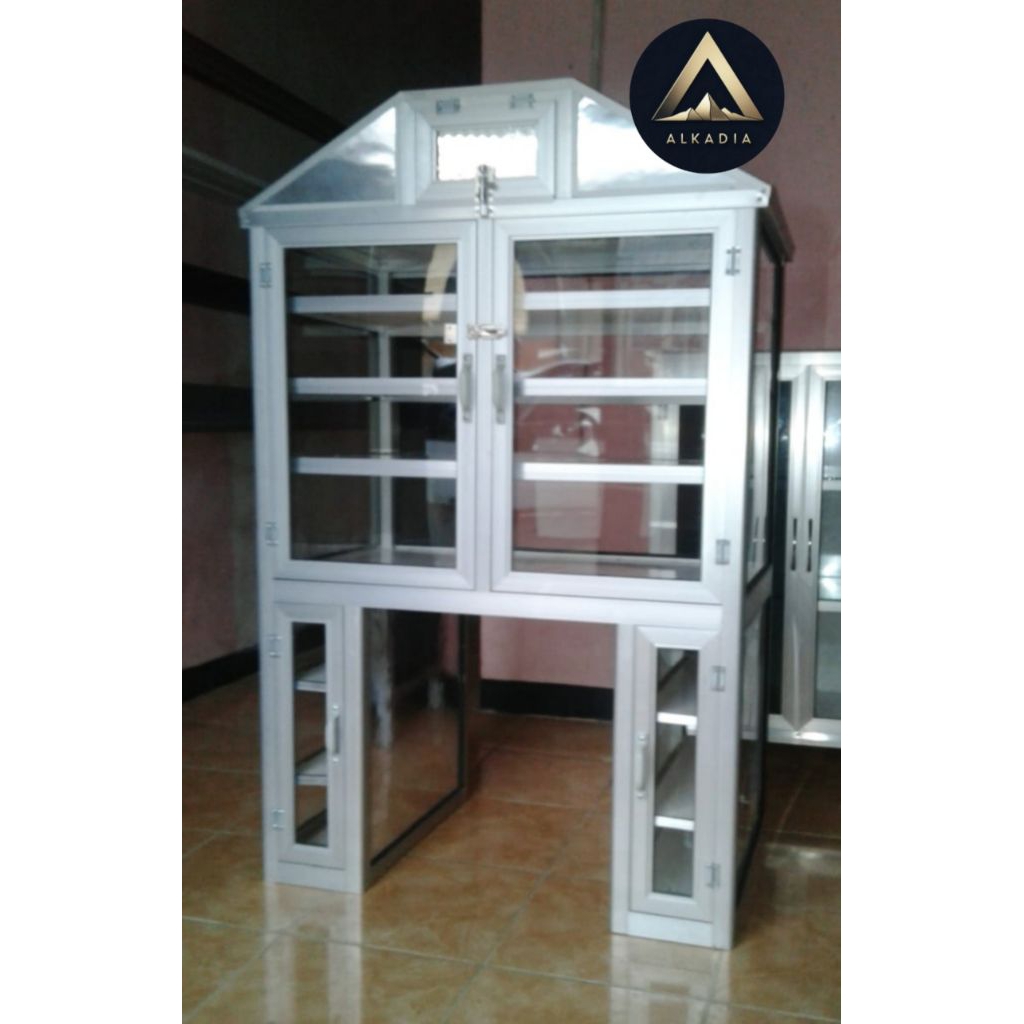 Box Roti Untuk Jualan Keliling Menggunakan Motor