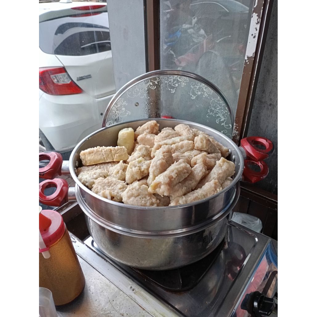 

Siomay Yotro Moro Ikan Tenggiri Halal Besar dan Enak