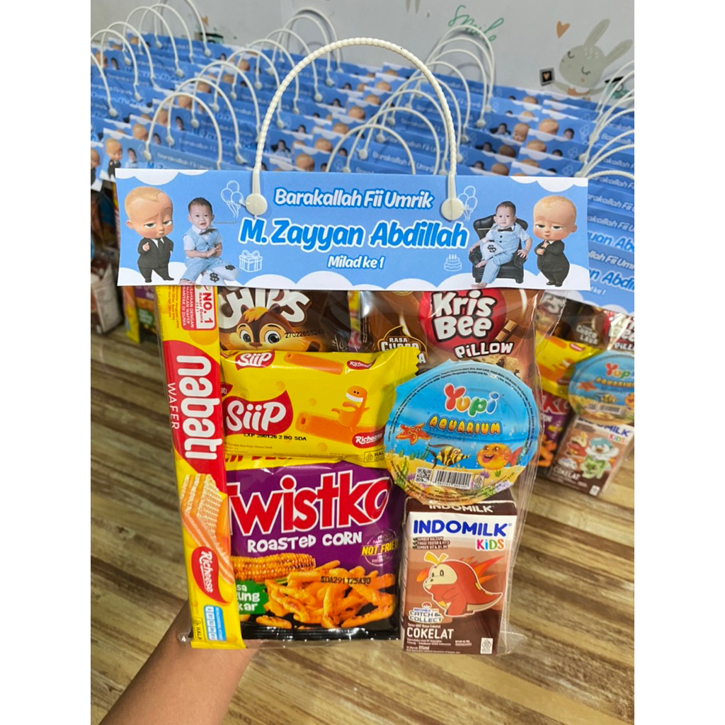 

Bingkisan Ulang Tahun / Snack ultah costum / Free desain nama