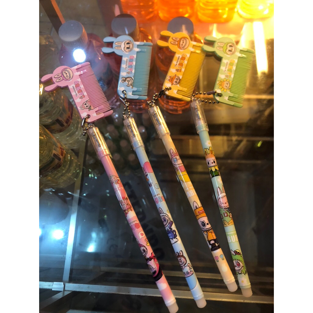 

Pulpen Gel gantungan sisir / pulpen Gel Motif BT21 Isi (2pcs)