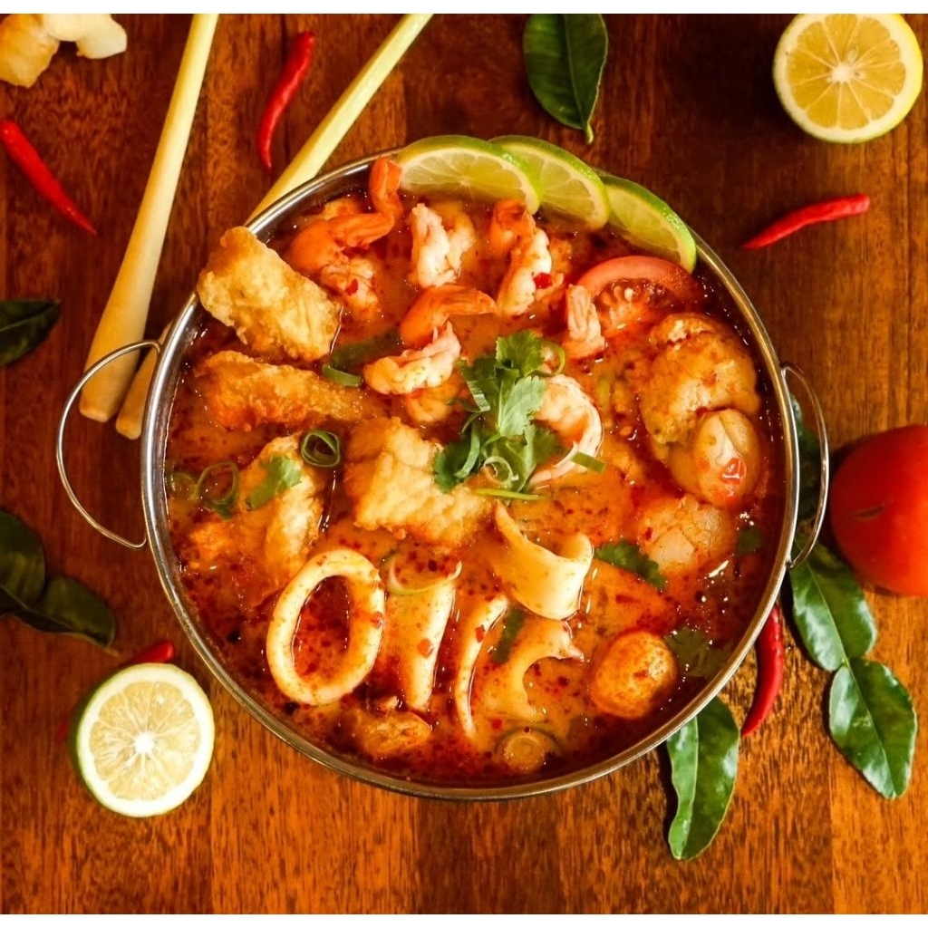 

BUMBU KUAH TOMYUM ASLI KHAS THAILAND KEMASAN SHACET UNTUK 2 PORSI