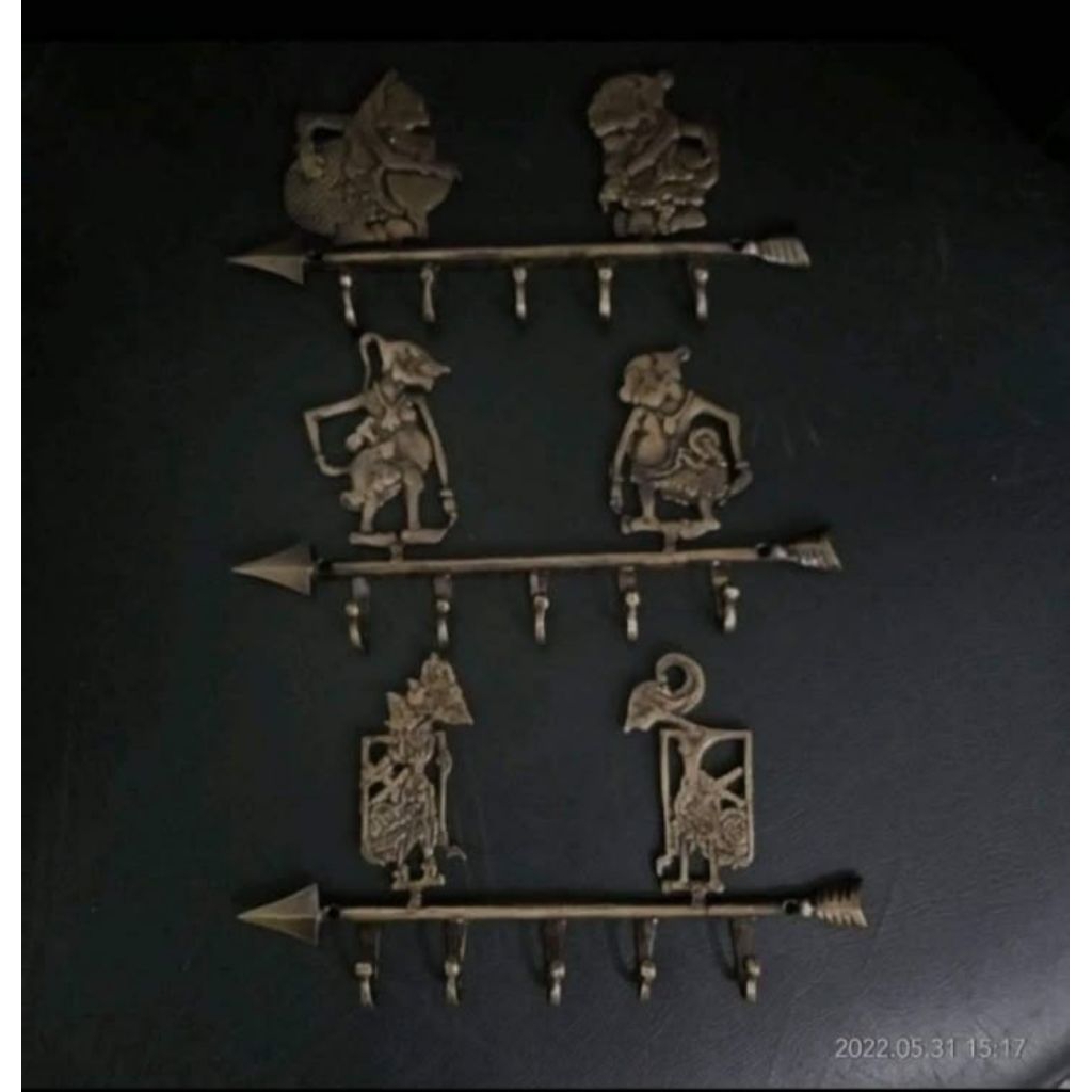 Kapstok Kunci Kuningan Antik