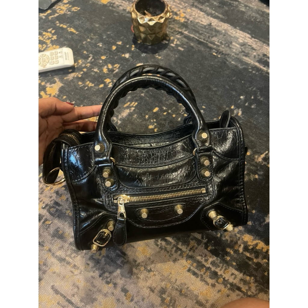 balenciaga classic mini city