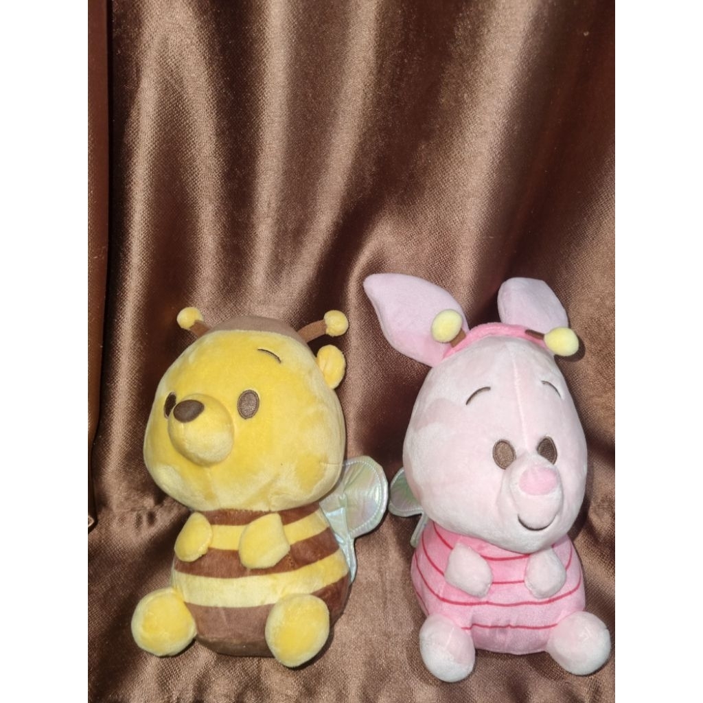 Boneka pooh dan piglat, kostum lebah +adm