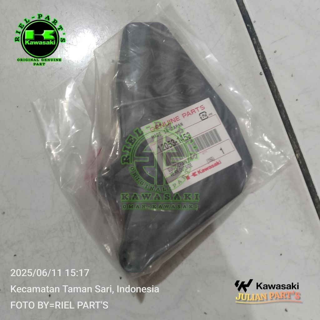 Tensioner rantai roda KLX 250s bagian luar original Kawasaki