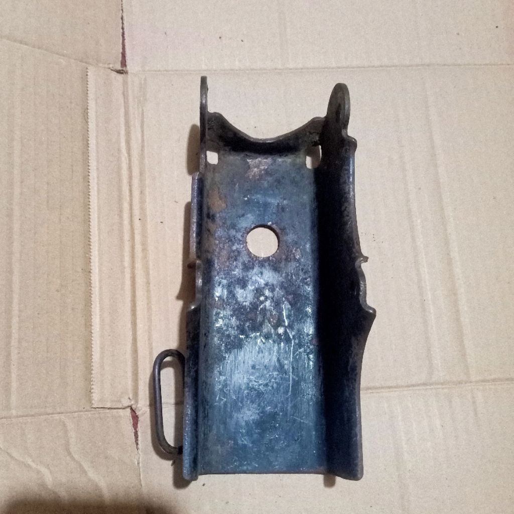 pangkon mesin megapro mono, breket mesin mp mono original copotan