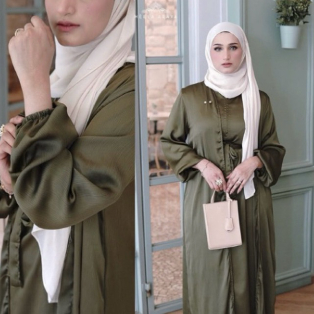 Bashira Abaya by Heela Abaya (preloved)