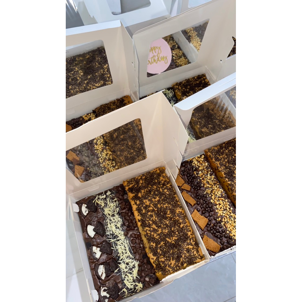 

Brownie bolu kopi fudgy brownies dan kue bolu kopi bolu vanilla bolu pandan