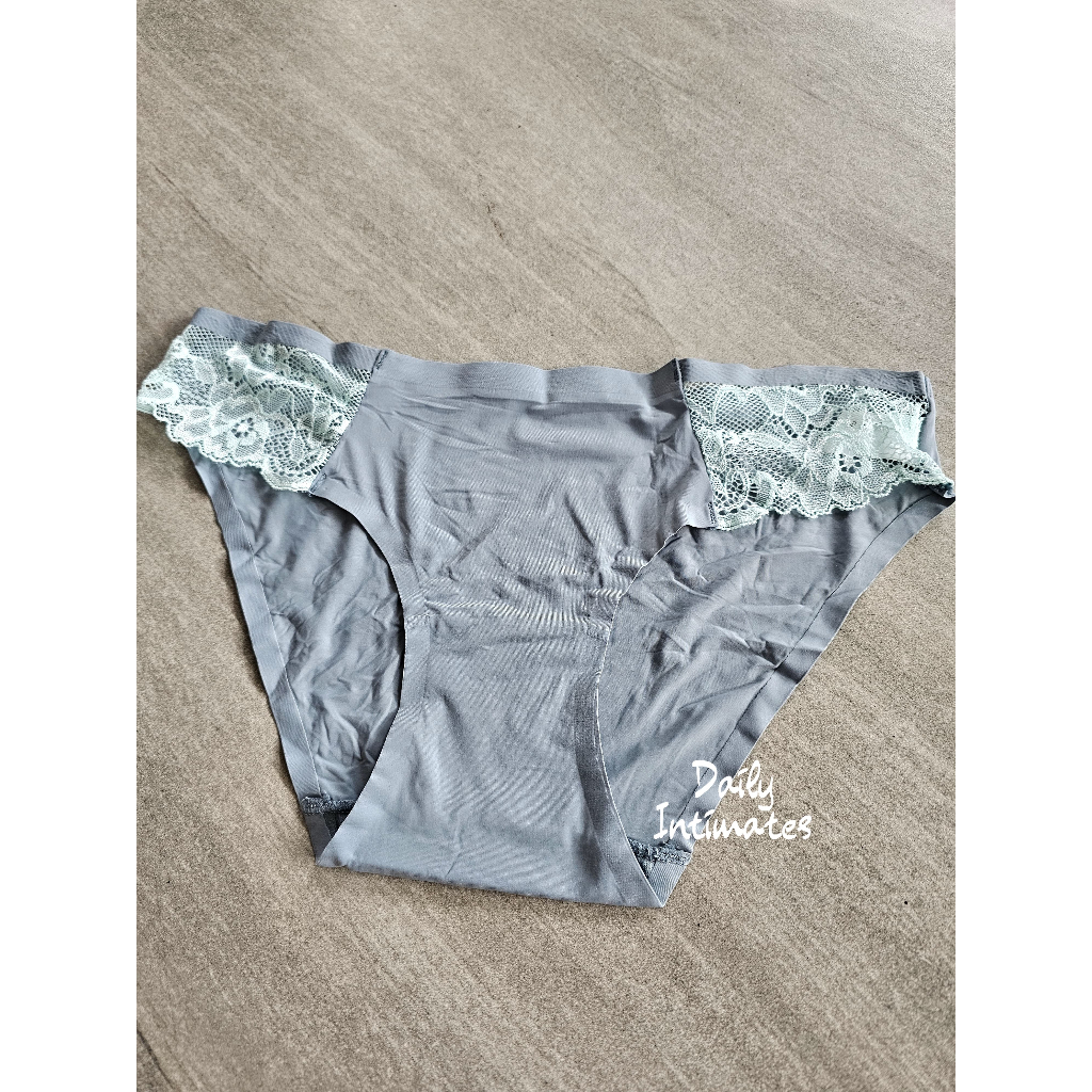 Rheto Seamless Mini Panty Celana Dalam Wanita Brukat Ori Tanpa Jahitan Adem