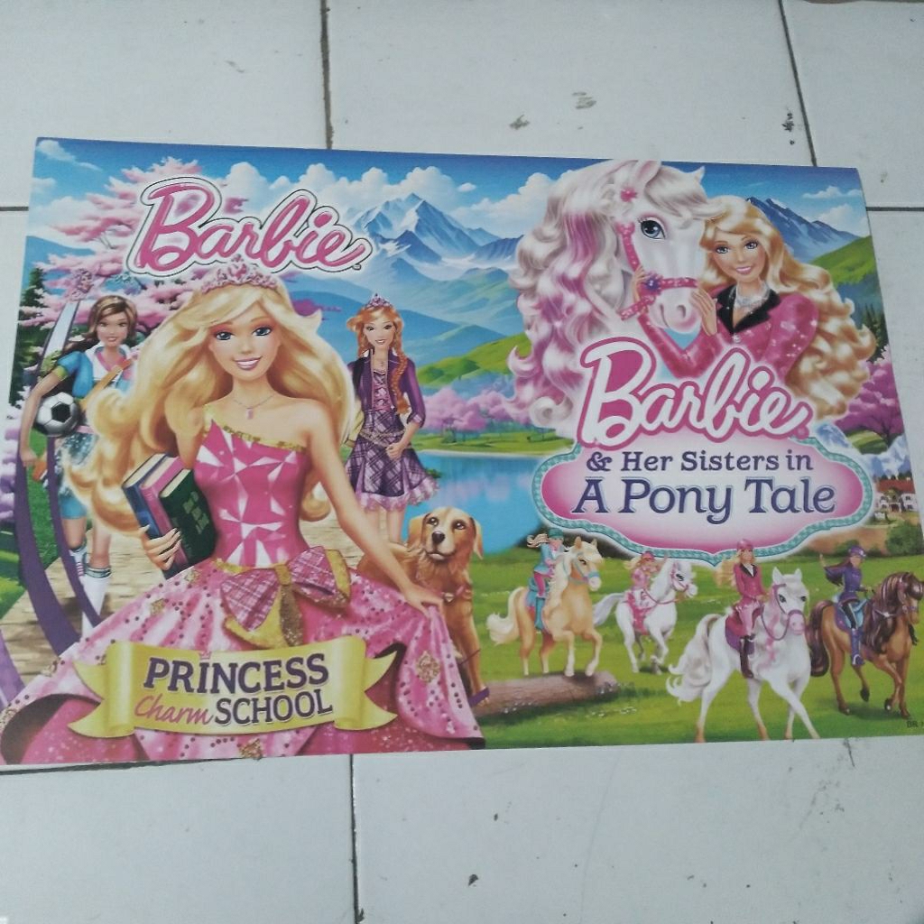 Poster barbie ukuran 35x50 cm
