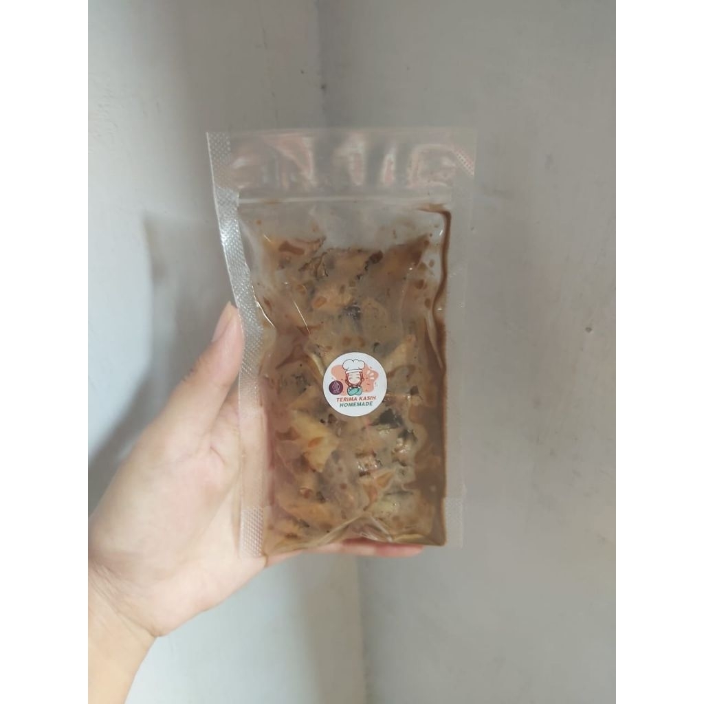 

KERIPIK LUMPIA COKLAT LUMER, HOME MADE