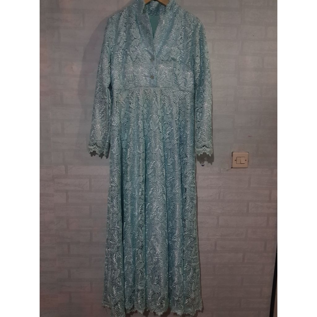 Preloved gamis pesta brokat biru telor asin