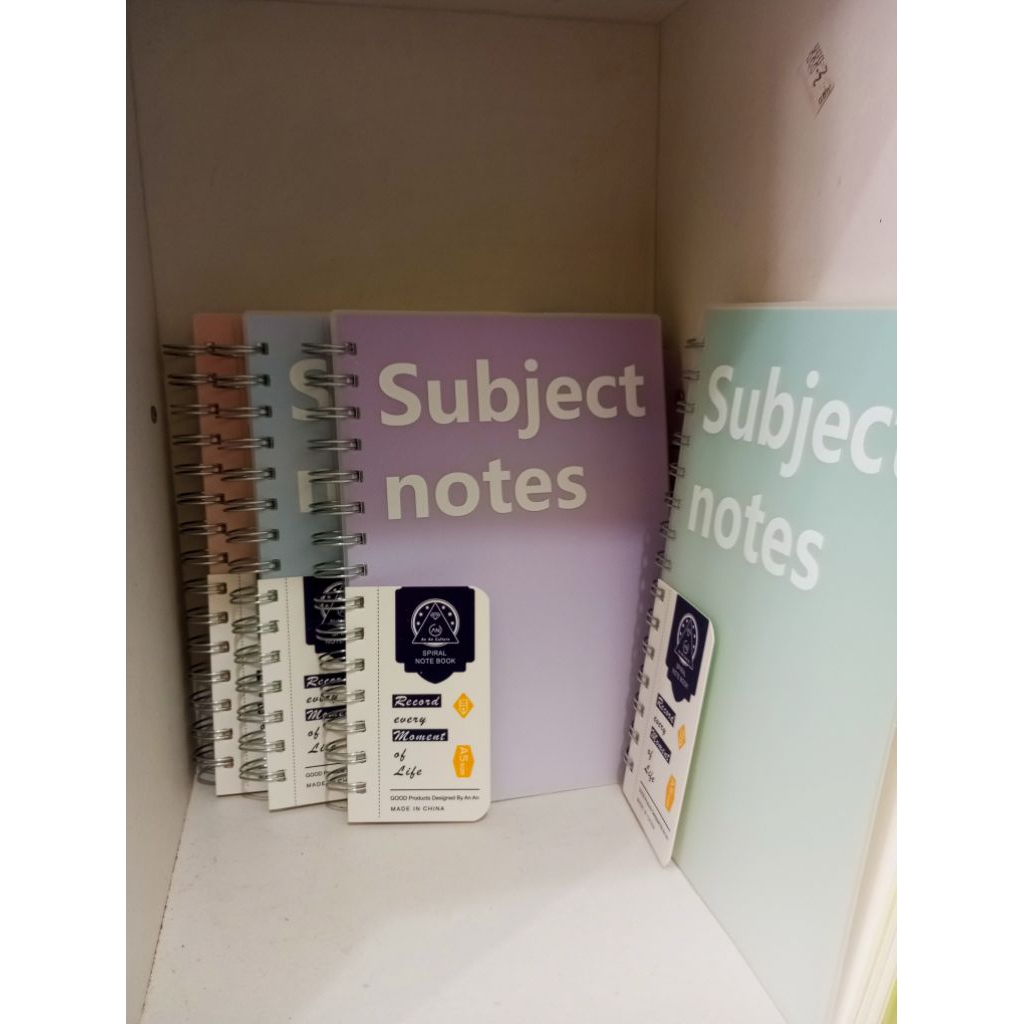 

(1PCS) BUKU SPIRAL A5-21125 DEPAI