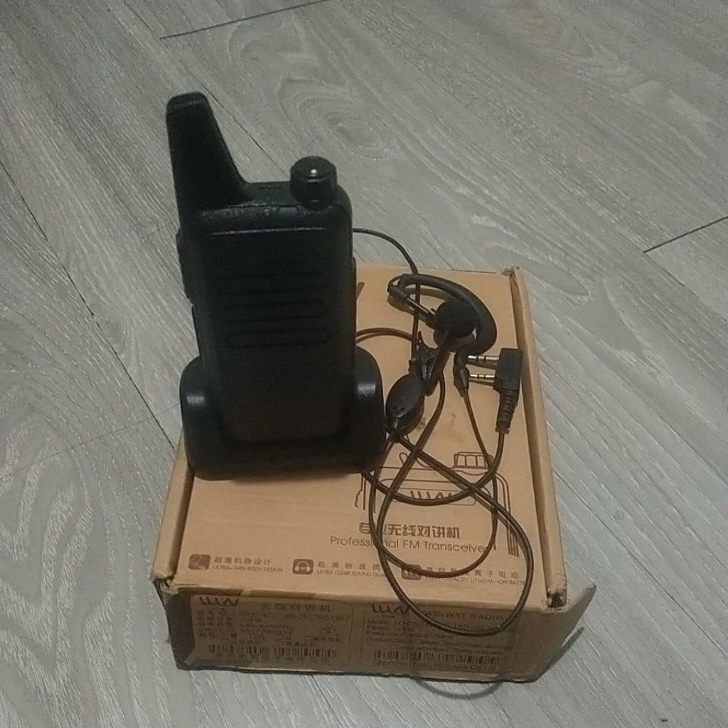 HT WLN KD-C1 RADIO HANDY TALKIE BEKAS NORMAL