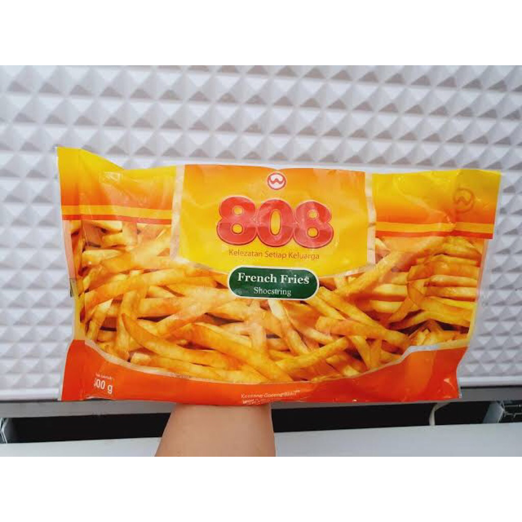 

KENTANG SHOESTRING 500gr BY 808 GOLDSTAR