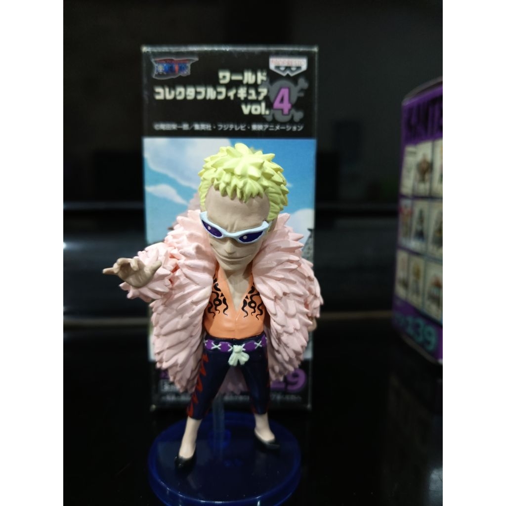 wcf one piece vol 4 doflamingo rare murah sichibukai original BIB