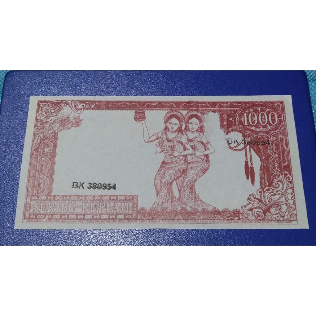 Souvenir 1000 Soekarno