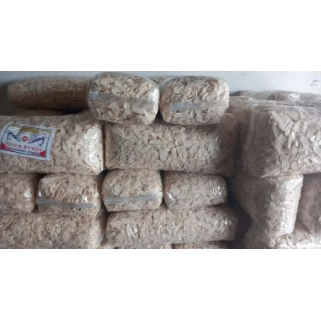 

KRUPUK IKAN TENGGIRI MENTAH 1BAL BERAT 5 KG