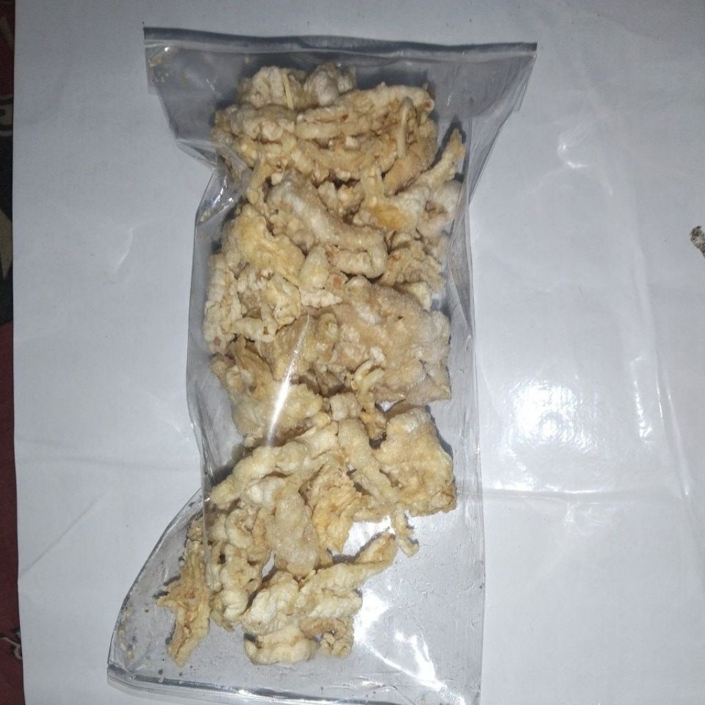 

keripik ceker gurih enak dan renyah 85gr