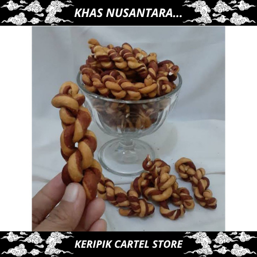 

KUE TAMBANG UNTIR UNTIR CEMILAN MANIS GURIH KEMASAN