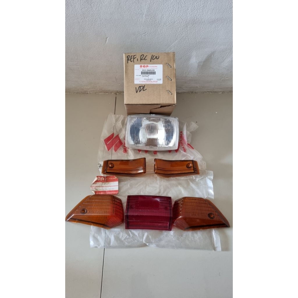 reflektor lampu mika sein stop suzuki rc 100 bravo spirit dk ori