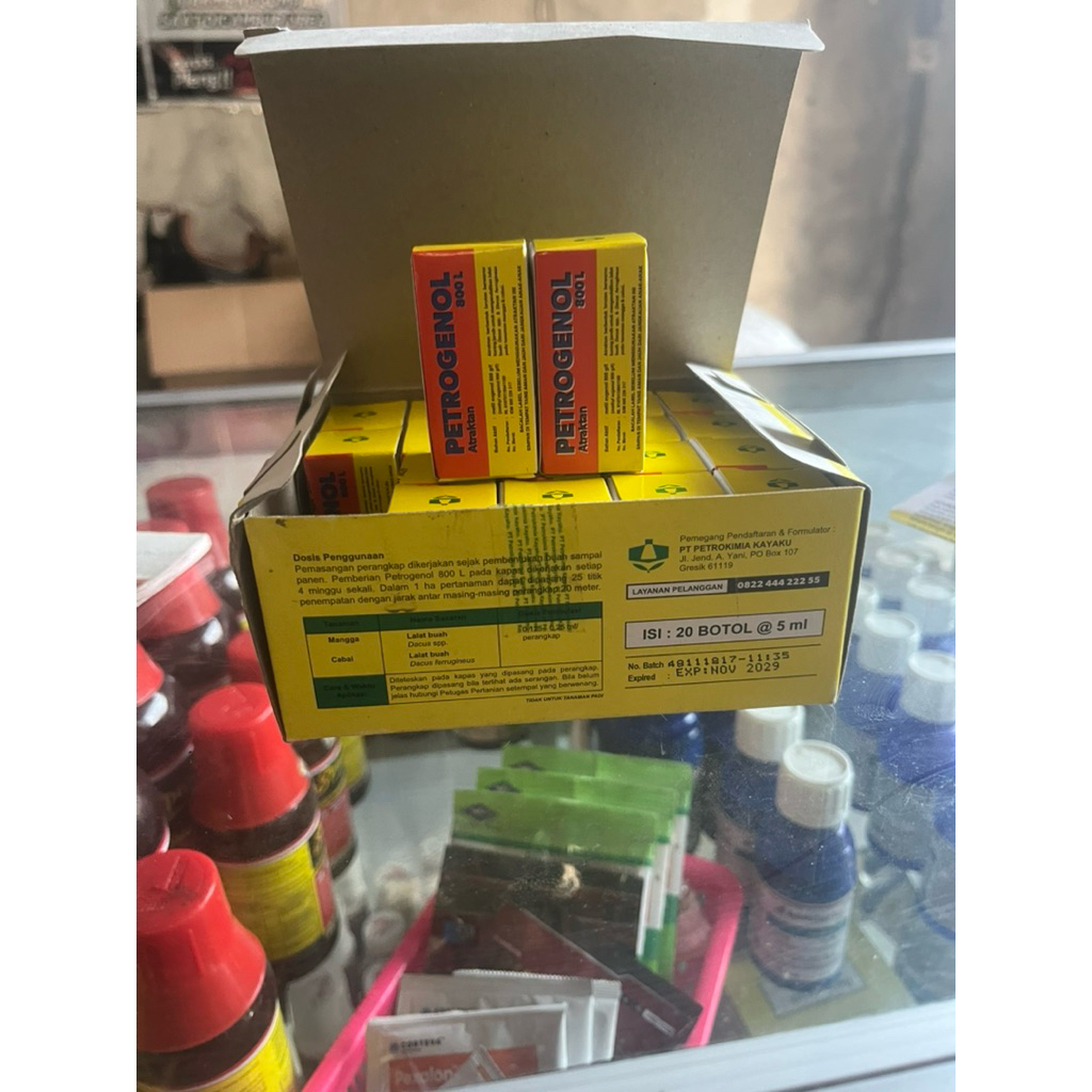 PETROGENOL PERANGKAP LALAT BUAh