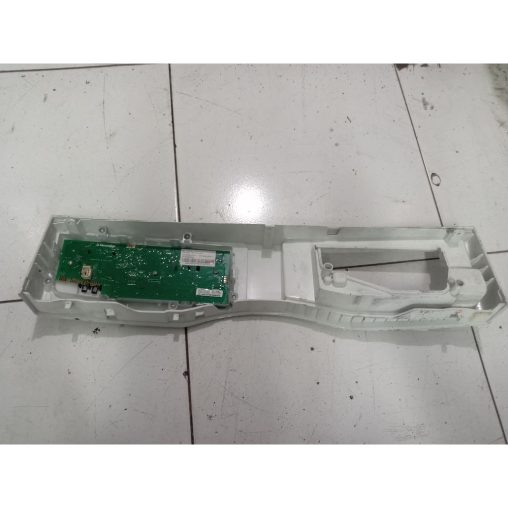 panel+modul mesin cuci front loading electrolux 8KG(EWF8005EQWA)